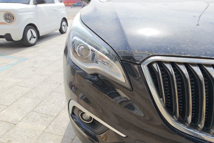 Used Buick Envision 2015 20T Two-Wheel-Drive Elite Model
