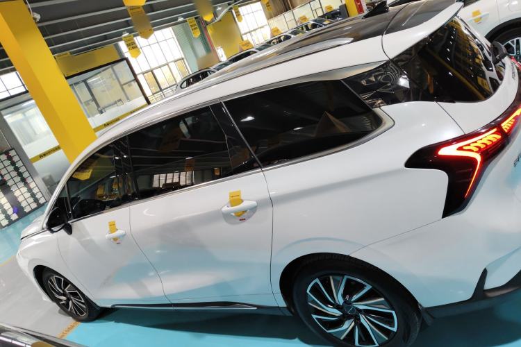 Used FORTHING Yacht 2022 1.5T DCT Chasing-the-Waves Edition