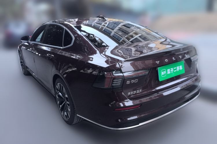 Used Volvo S90 2026 B5 Zhiyuan Luxury Edition