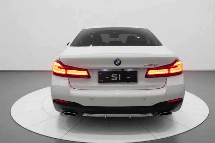 Used BMW 5 Series 2022 Restyled 525Li M Sport Package