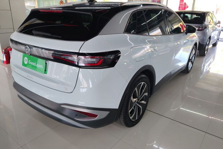 Used Volkswagen ID.4 X 2023 Pure Smart Edition Right Rear Taillight