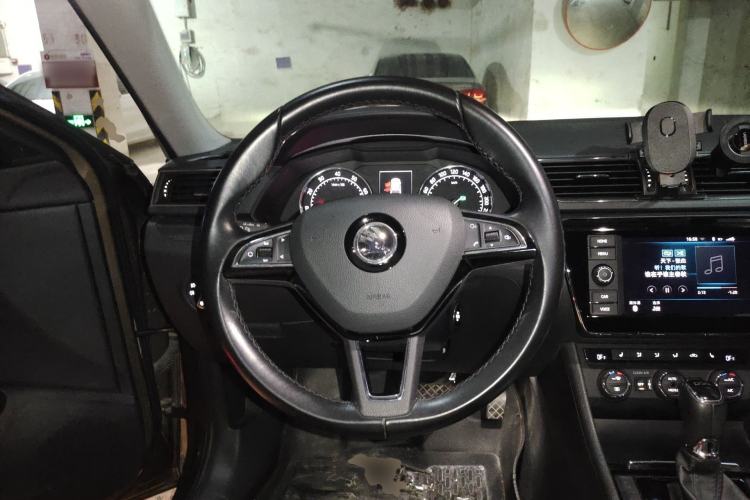 Used Skoda Superb 2016 TSI330 DSG Smart Drive Edition