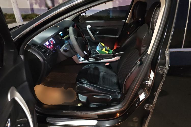 Used Renault Latitude 2013 2.0L CVT Fashion Edition