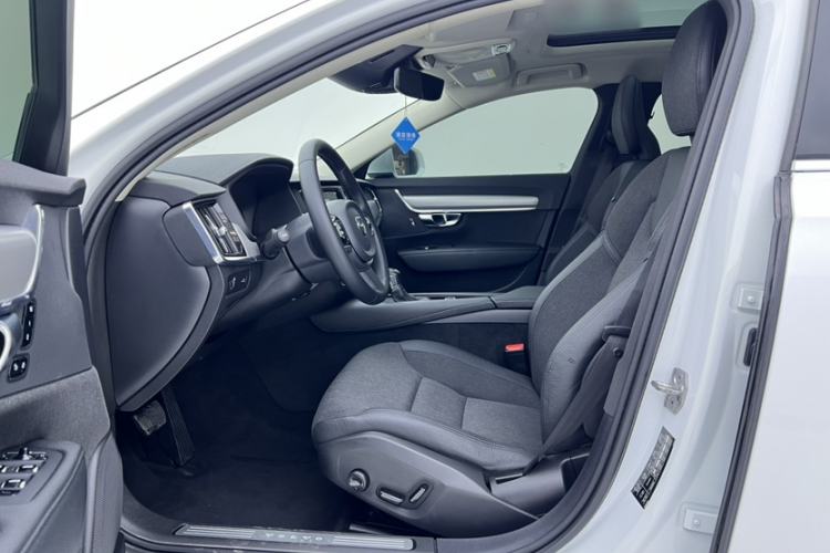 Used Volvo S90 2020 T4 SmartDrive Luxury Edition