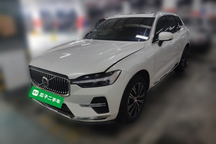 Used Volvo XC60 2022 B5 4x4 Smart Luxury Edition