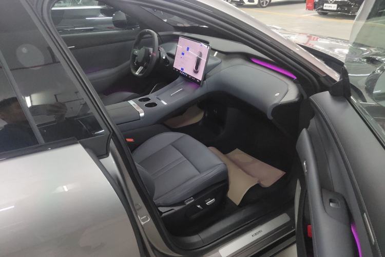 Used Xiaomi Auto YU7 2025 Ultra-Long Range All-Wheel Drive Pro Version
