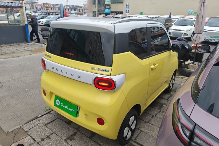 Used Wuling Hongguang MINIEV 2024 3rd Generation 215km Advanced Version
