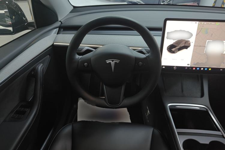 Used Tesla Model Y 2023 Rear-Wheel-Drive Version Steering Wheel