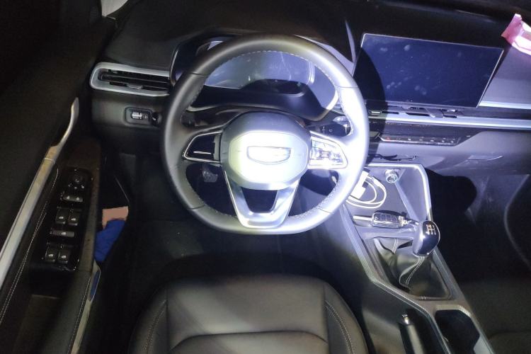 Used Geely Auto Emgrand 2025 4th Generation 1.5L Manual - Starry Edition