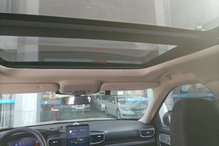 Used Ford Explorer 2020 EcoBoost 285 4x4 Titanium Edition 7-Seater