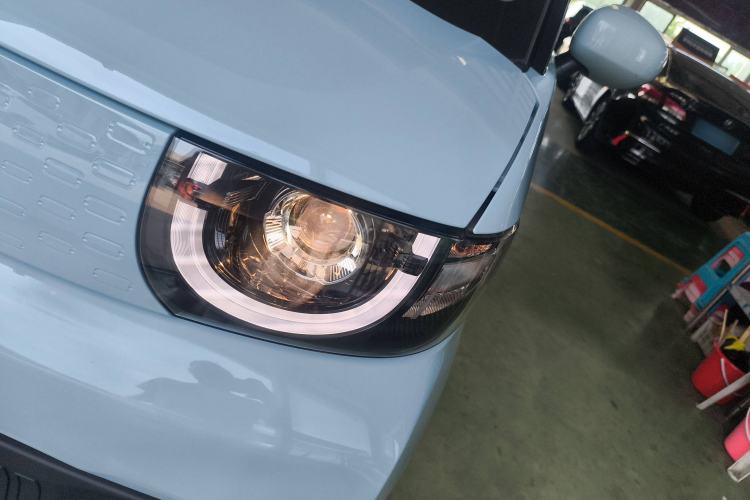 Used Chery New Energy QQ Ice Cream 2022 170km Sundae Phosphate Lithium-Ion