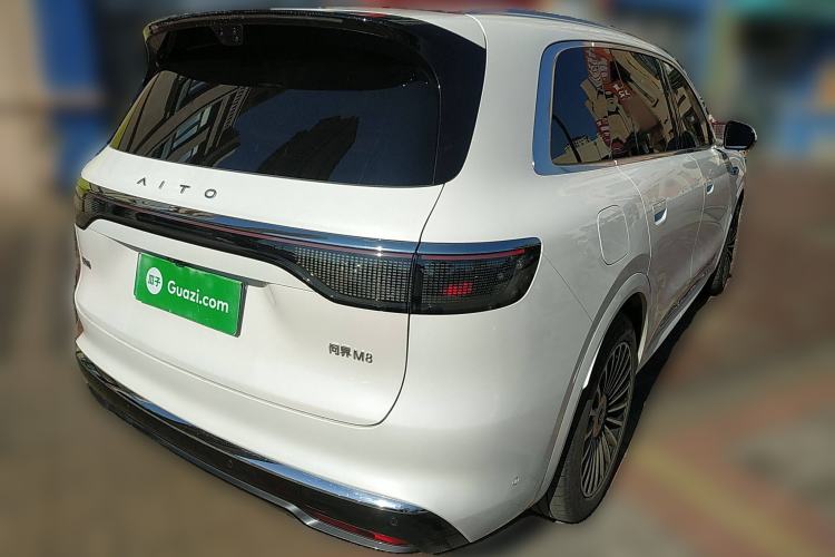 Used Hima AITO M8 2025 Extended-Range Max+ Version 53.4 kWh 6-Seater Edition
