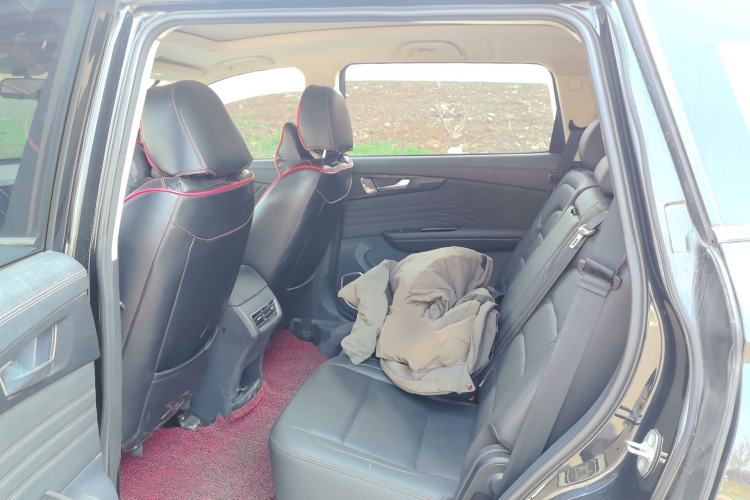 Used Sinotruk VGV U70 2020 1.5T Manual Elite Sunroof Version 7 Seats
