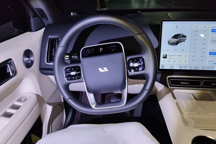 Used Li Auto L6 2025 Max Smart Refresh Edition Steering Wheel