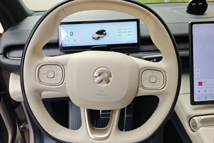 Used Nio ES6 2023 75 kWh
