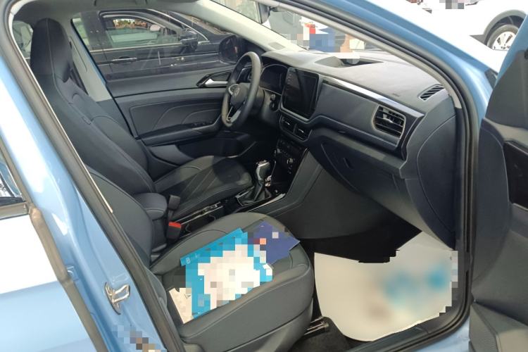 Used Volkswagen Tharu 2025 NewRui 300TSI Prestige Edition Right Front Seat