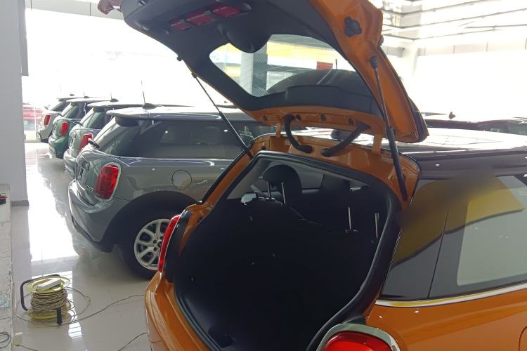 Used MINI 2016 1.5T COOPER
