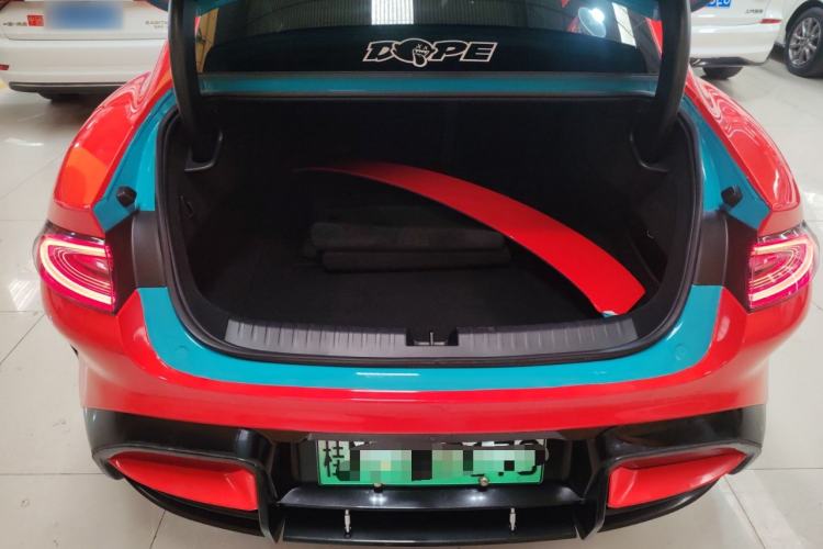 Used Xiaomi Auto SU7 2024 Rear-Drive Long-Range Intelligent Driving Version Trunk