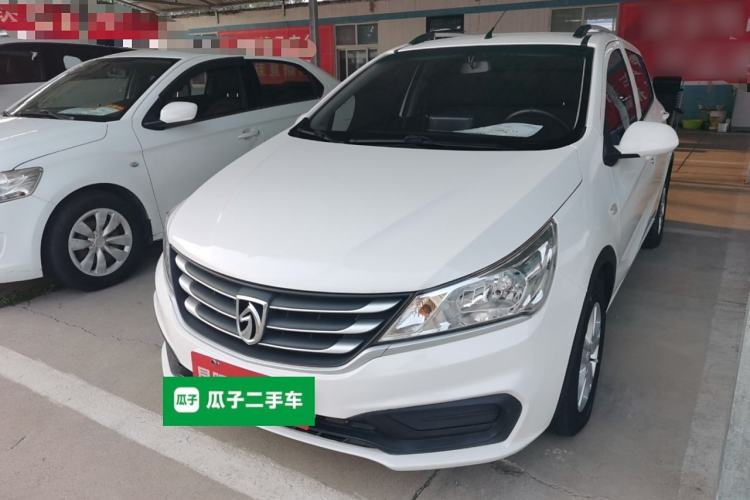Used Baojun 310 2016 1.2L manual Comfort trim level
