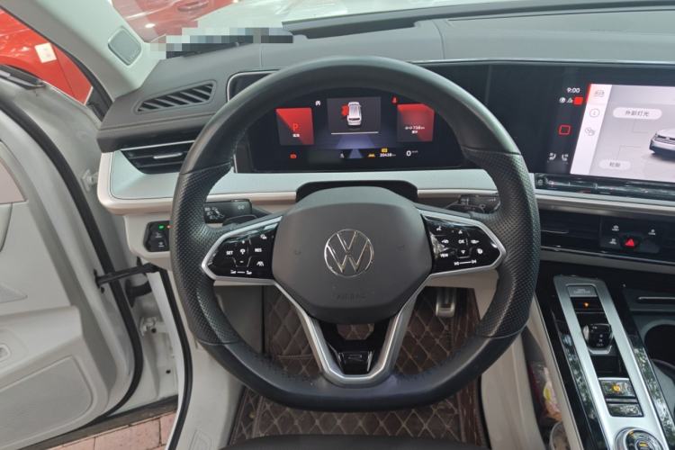 Used Volkswagen Tavendor 2023 380TSI All-Wheel Drive R-Line Journey Edition
