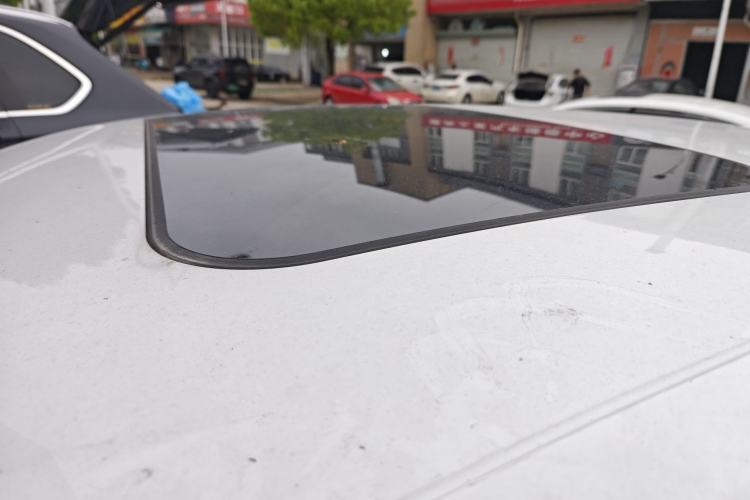 Used Volkswagen Sagitar 2016 230TSI 25th Anniversary Edition Roof