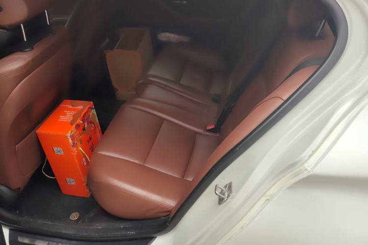 Used BMW 5 Series 2017 525Li Leading Model