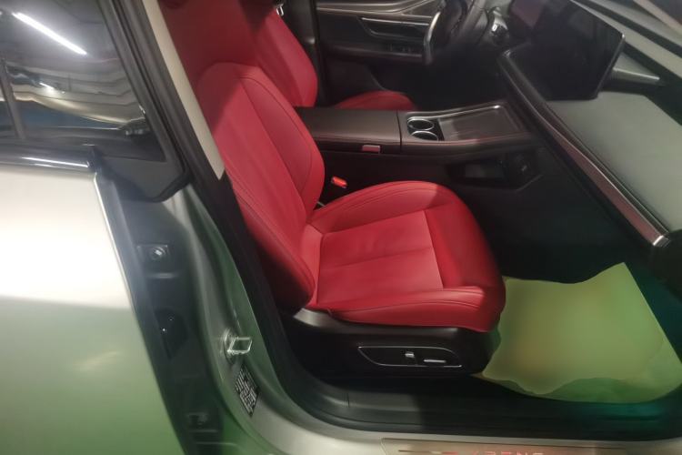 Used XPeng P7 2023 P7i 610 Max Performance Edition
