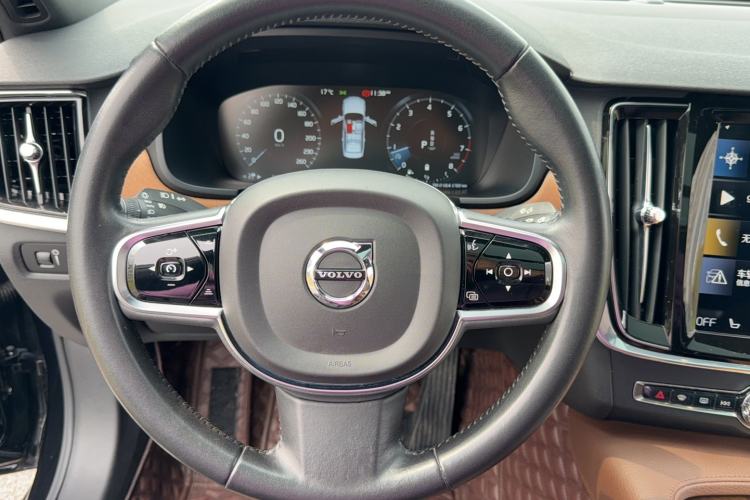 Used Volvo S90 2021 B5 Zhiyi Luxury Edition