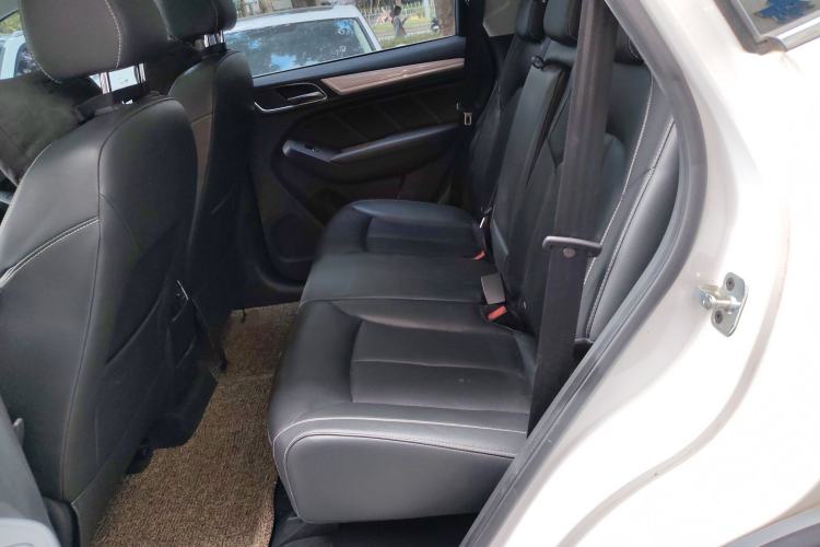 Used Roewe RX5 New Energy 2017 eRX5 50T Hybrid Connected Prestige Flagship Edition
