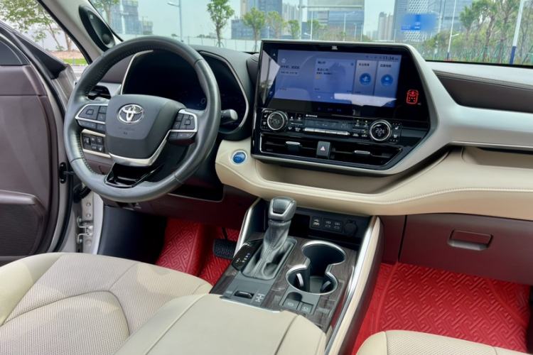 Used Toyota Highlander 2022 Dual-Engine 2.5L Four-Wheel Drive Supreme Edition 7-Seater Interior 2