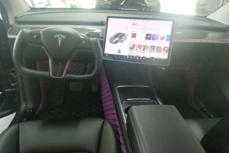 Used Tesla Model Y 2021 Long-Range All-Wheel-Drive Version 3D7