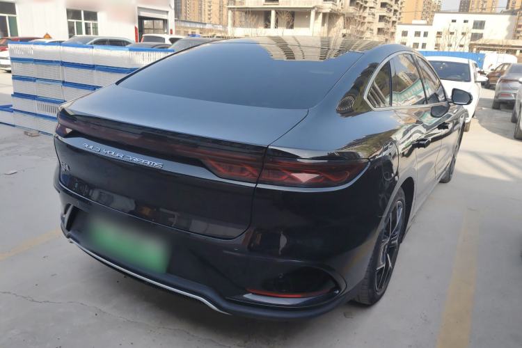 Used BYD Han 2022 EV Genesis Edition 715KM Front-Wheel-Drive Prestige Model
