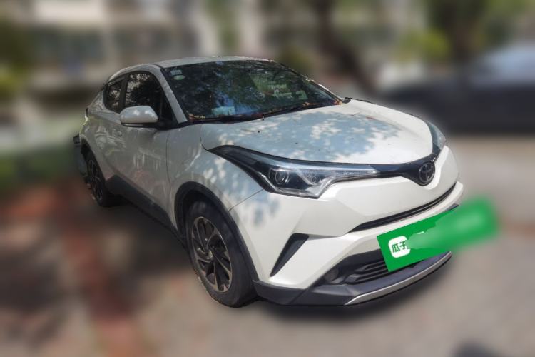 Used Toyota IZOA 2018 2.0L Yichi Version China VI Standard