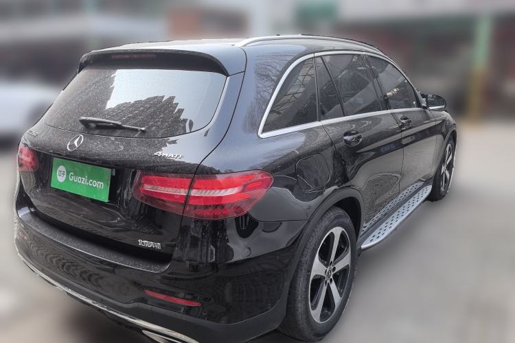 Used Mercedes-Benz GLC 2018 GLC 260 4MATIC Luxury Model
