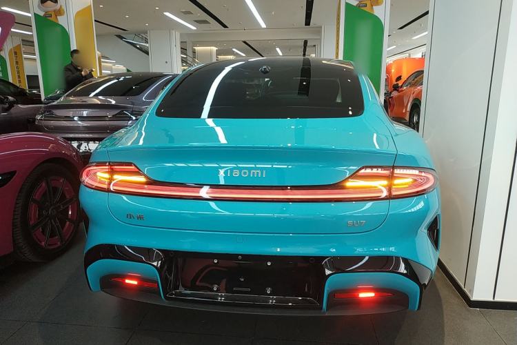 Used Xiaomi Auto SU7 2024 Rear-Drive Long-Range Intelligent Driving Version