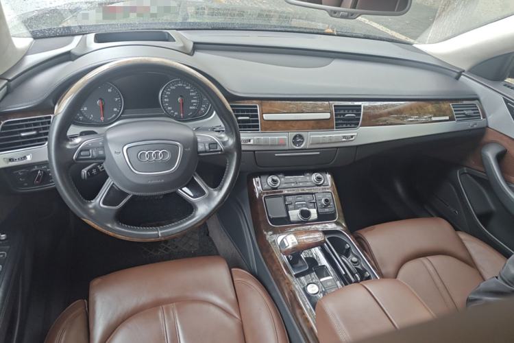 Used Audi A8 2014 A8L 60 TFSI quattro Luxury Model Center Console