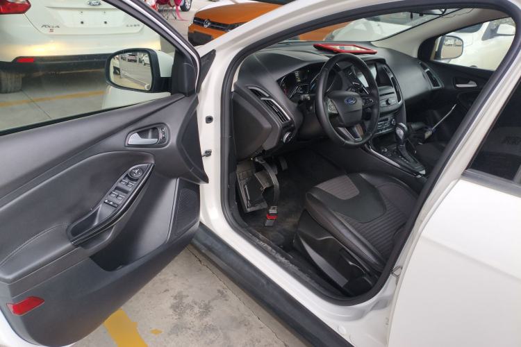 Used Ford Focus 2017 Hatchback EcoBoost 180 Automatic Elite Model
