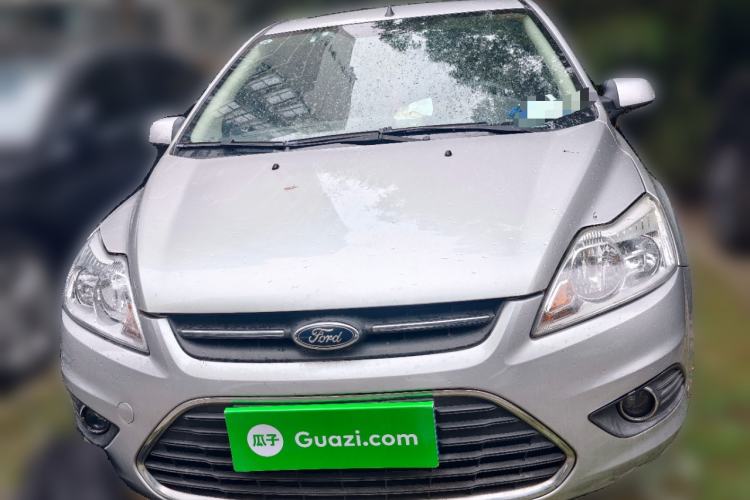 Used Ford Focus 2013 Sedan Classic 1.8L Manual Fashion Edition