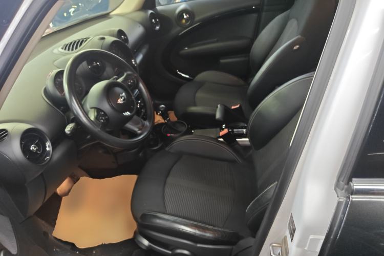 Used MINI Countryman 2014 1.6T COOPER ALL4 Fun Left Front Seat