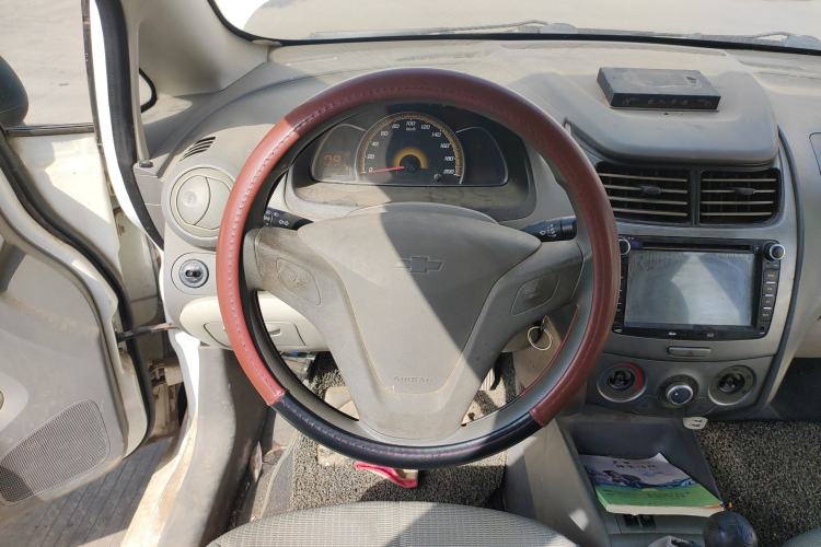 Used Chevrolet Sail 2011 Sedan 1.4L Manual Happiness Edition
