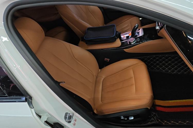 Used BMW 5 Series 2018 Restyled 530Li Luxury Edition M Sport Package
