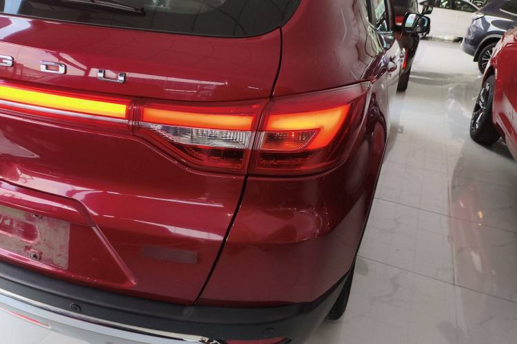 Used Dongfeng Fengdu MX5 2016 2.0L Automatic Flagship Edition