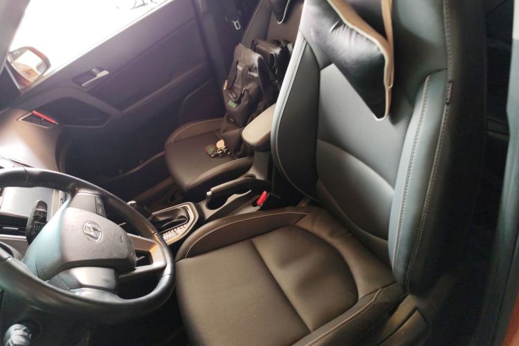 Used Hyundai ix25 2015 1.6L Automatic Two-Wheel Drive Smart GLS Trim Left Front Seat