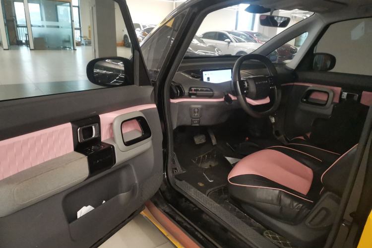 Used Baojun E300 2020 Plus Starry Intelligence Edition Driver Seat