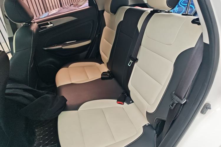 Used CHANGAN CS35 2017 1.6L Manual Luxury Model
