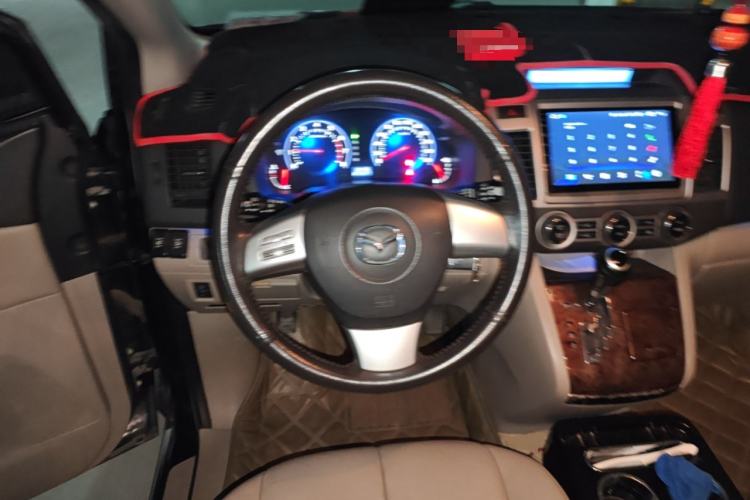 Used Mazda 8 2013 2.5L Deluxe Edition
