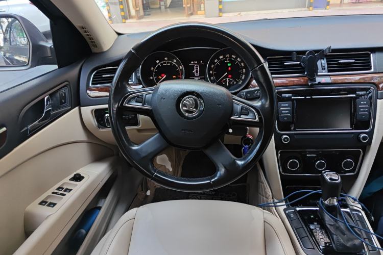 Used Skoda Superb 2013 1.8TSI Automatic MingShi Edition