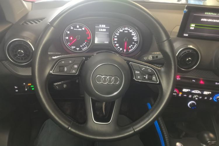 Used Audi Q2L 2020 35 TFSI Fashion Dynamic Model