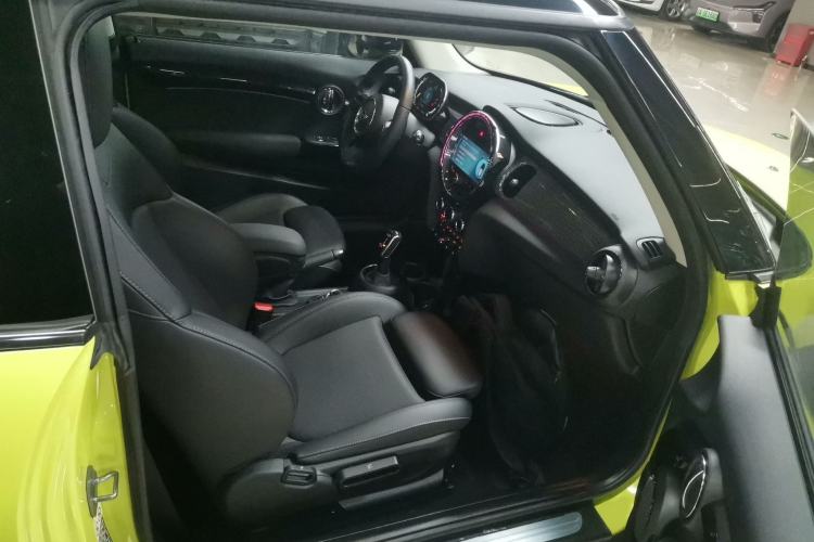 Used MINI MINI 2022 Updated 1.5T COOPER Artist