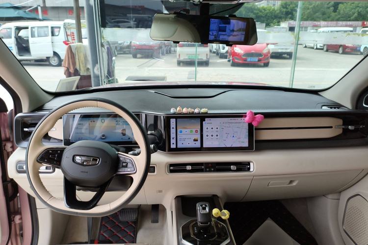 Used Geely Auto icon 2023 1.5TD Chocolate Smoothie Edition
